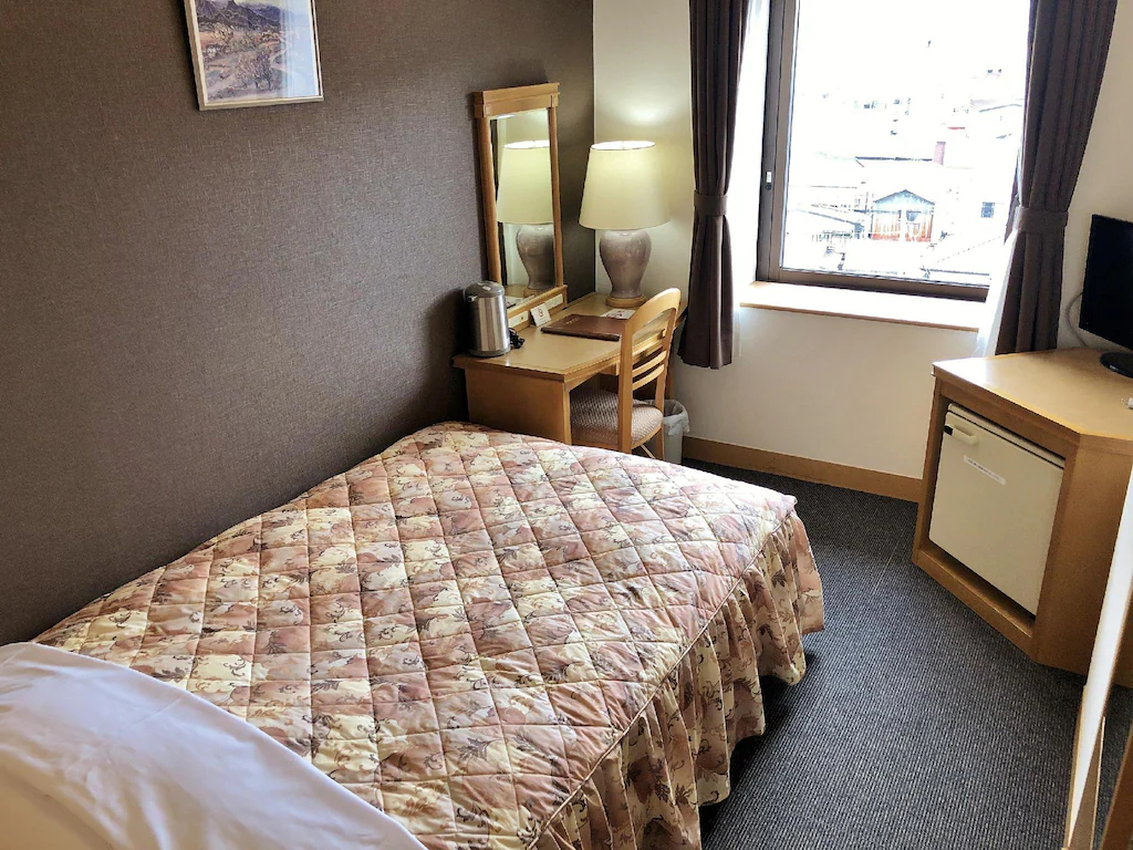 Bedroom 2, Hotel Nakamuraya, Shiojiri