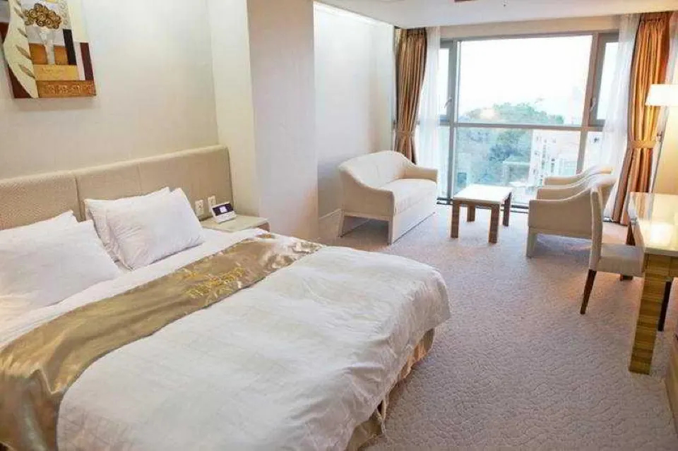 Bedroom 2, The Class 300 Condominium, Sokcho