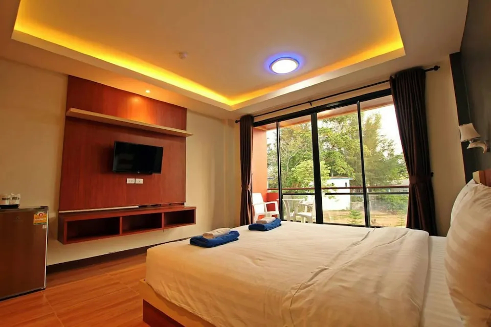 Bedroom 3, Andava Beach Resort, Sichon