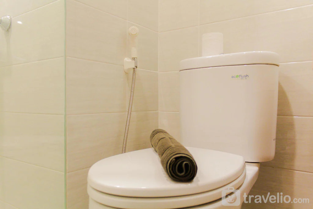Bathroom 3, Wonderful Studio At Kemang Village Apartment, Jakarta Selatan
