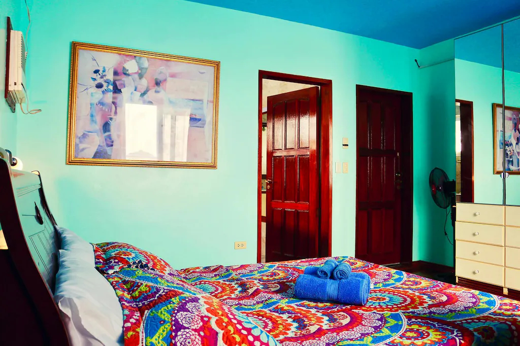 Bedroom 5, Johan Dive Resort, Daanbantayan