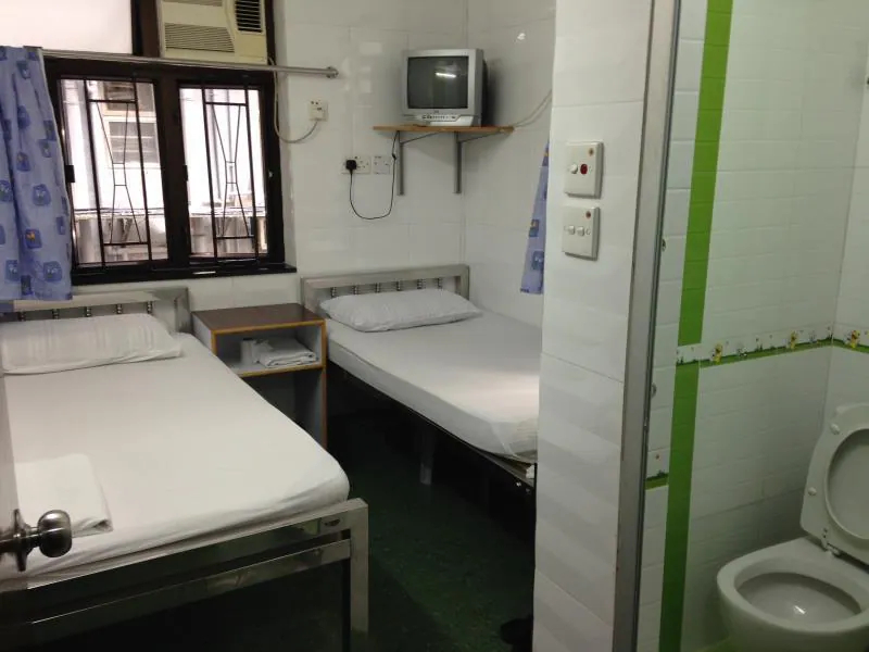 Bathroom 4, NEW COSMOS GUEST HOUSE, Kowloon