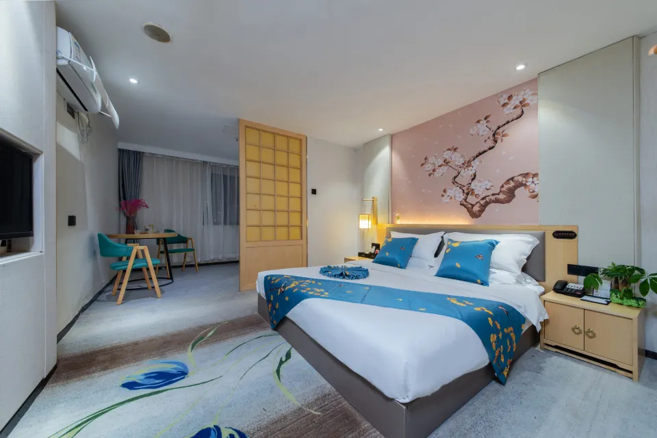 Bedroom 3, Shenzhen Haoyoulai Hotel (Dongmen Pedestrian Street Hubei Subway Station), Shenzhen