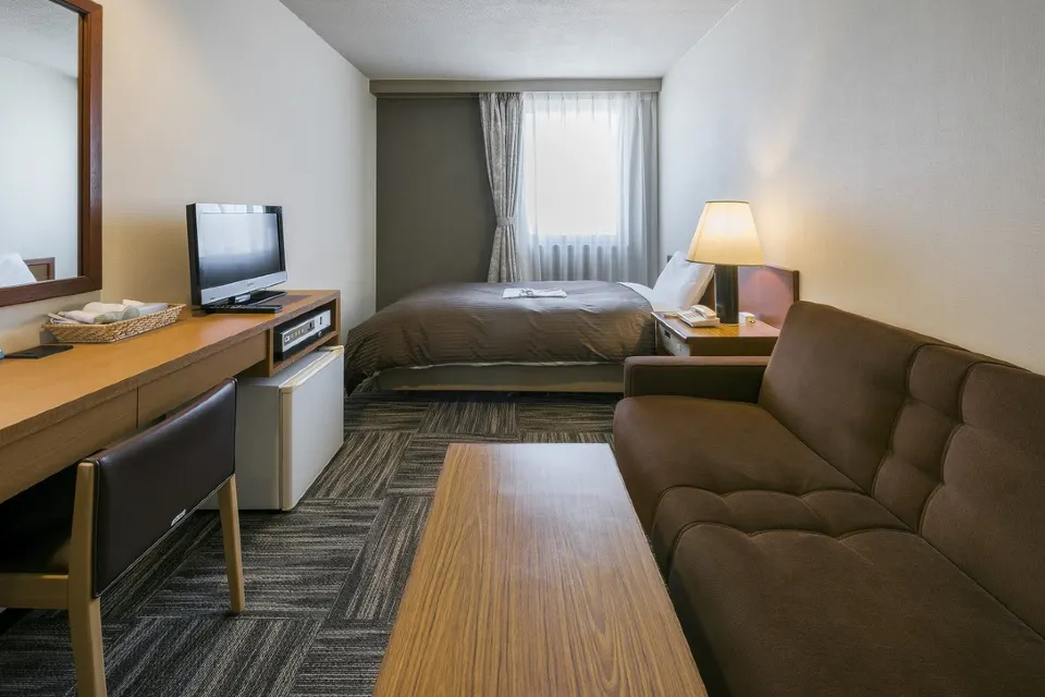 Others 2, Hotel Sunroute Tokuyama, Shūnan