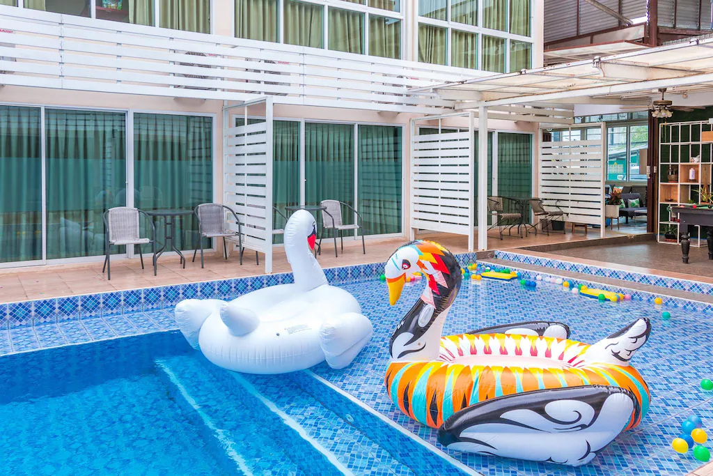Sport & Beauty, Villa Pool Lay Resort Pattaya, Pattaya