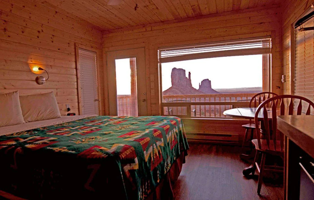Bedroom, The View Campground, Navajo