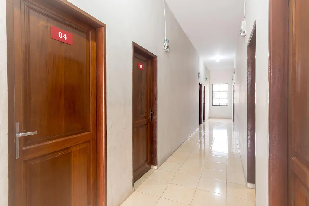 Others 3, OYO 1243 9-haan Homestay, Medan