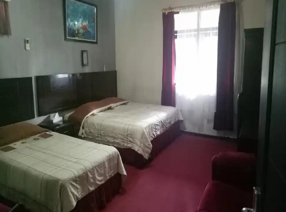 Bedroom 5, Naratas Hotel, Bogor