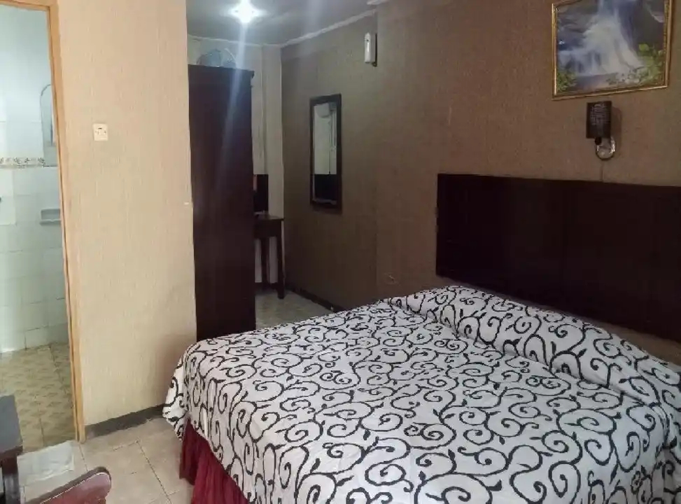 Bedroom 4, Naratas Hotel, Bogor