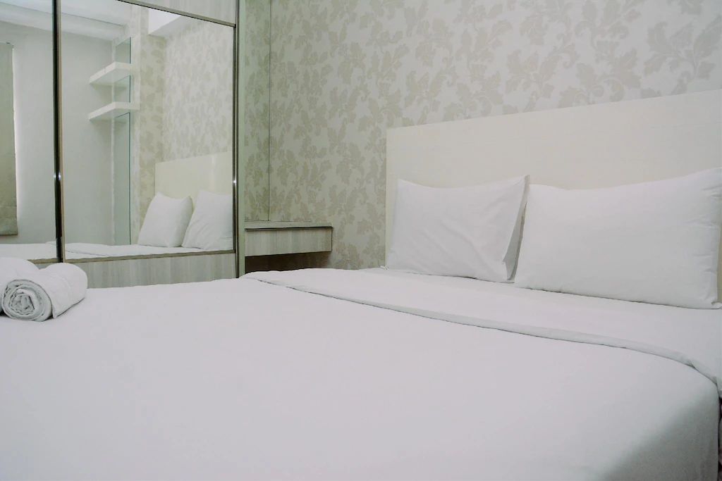 Bedroom 2, Best and Gorgeous 2BR Green Bay Apt By Travelio, North Jakarta