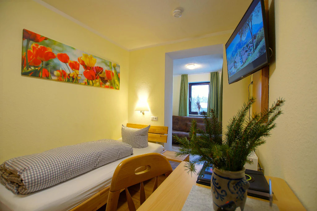 Bedroom 5, Hotel Waldmann, Ostallgäu
