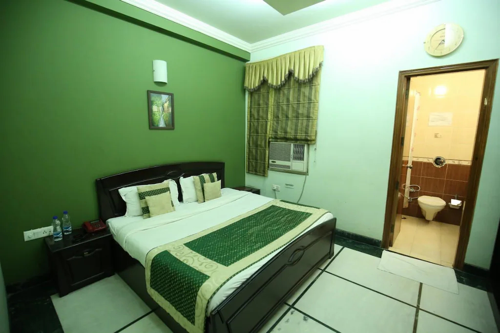 Bedroom 3, Hotel Sahib By GRB, Amritsar