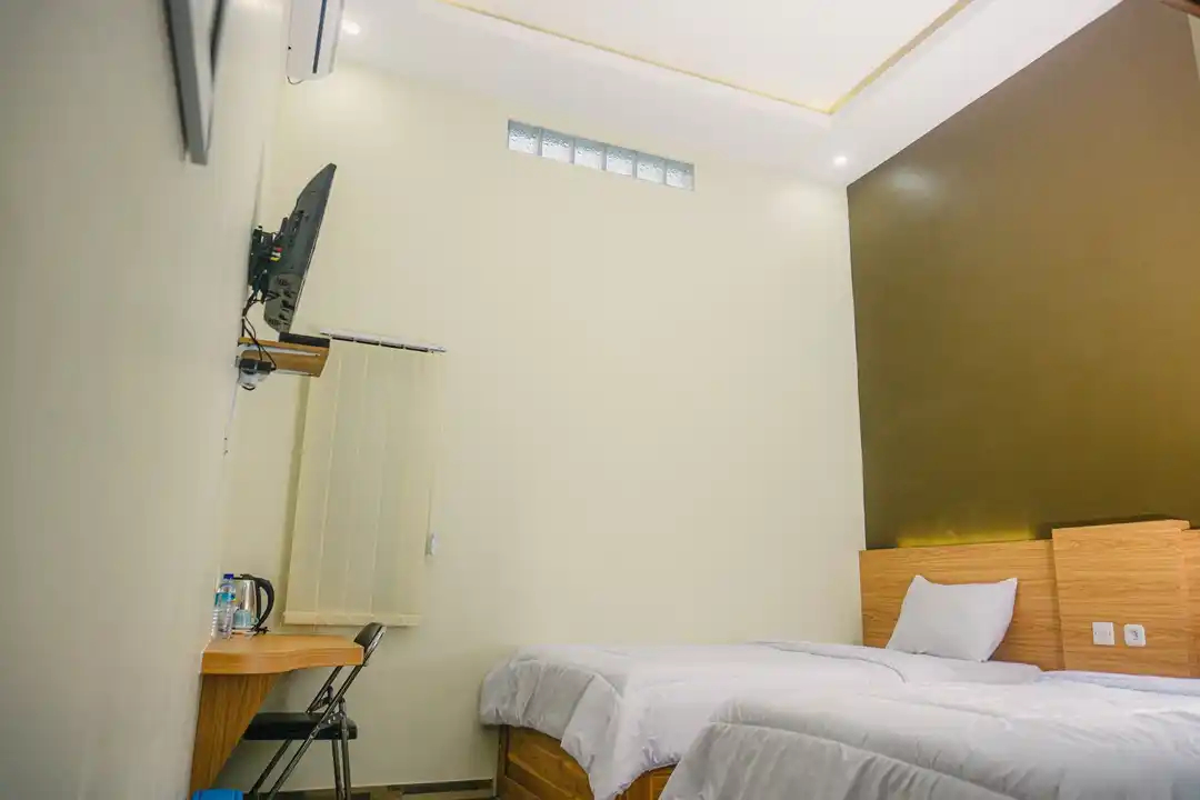Bedroom 2, GRAND KHALIFAH guesthouse, Sumbawa