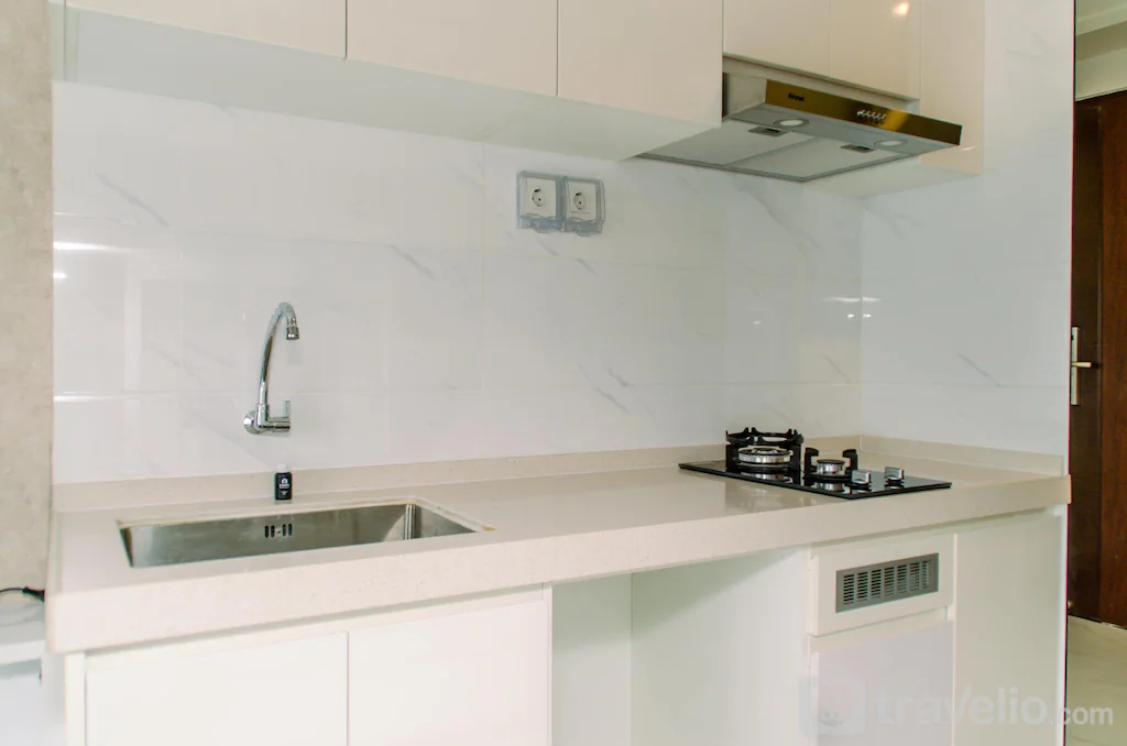 Others 5, Nice and Comfy Studio at Sky House BSD By Travelio, Tangerang Selatan
