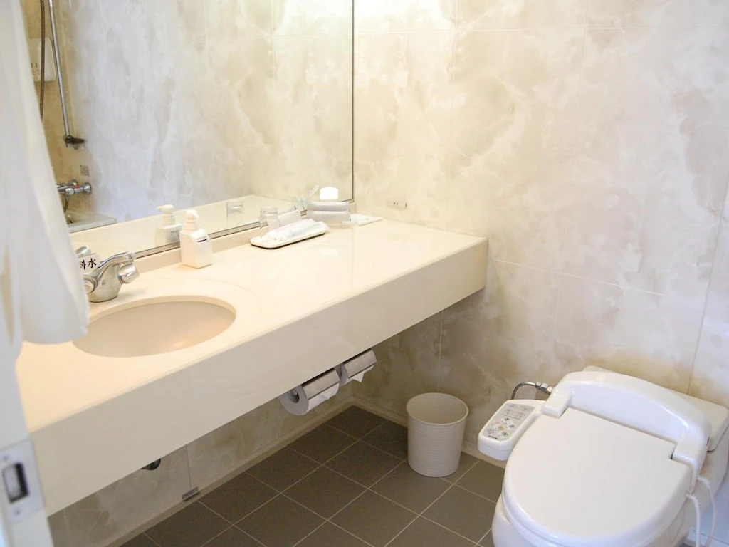 Bathroom 5, Seagrande Shimizu Station Hotel, Shizuoka