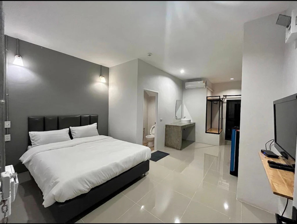 Bedroom 5, Life Hotel Rongkhun - White Temple Chiangrai, Muang Chiang Rai