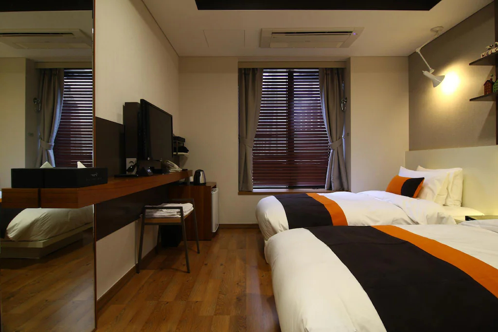 Bedroom 4, Sangsangmadang Chuncheon Stay Hotel, Chuncheon