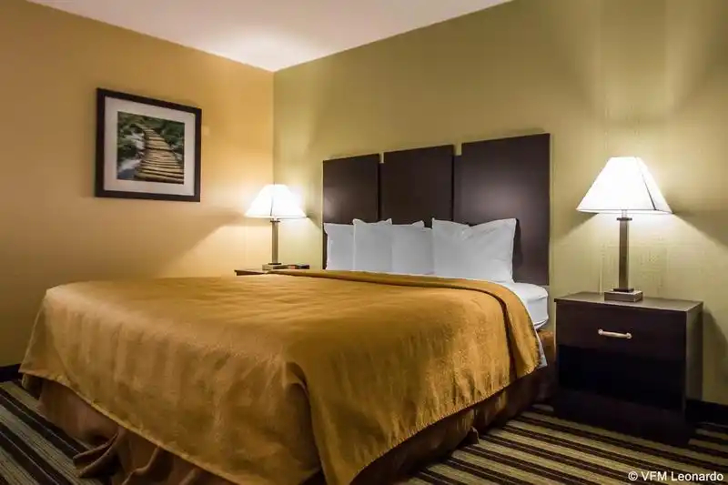 Bedroom 3, Home2 Suites by Hilton East Haven New Haven, New Haven