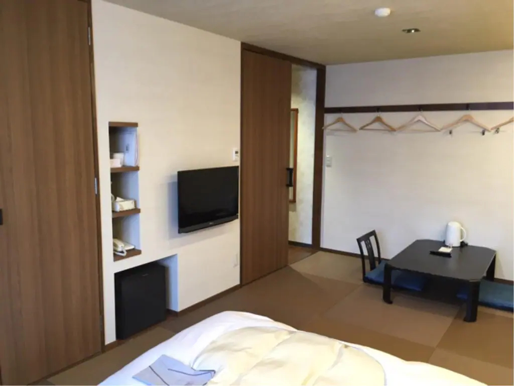 Bedroom 4, Kure Morisawa Hotel, Kure