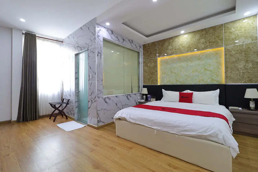 Bedroom 4, Plus Vienna Hotel, Binh Tan