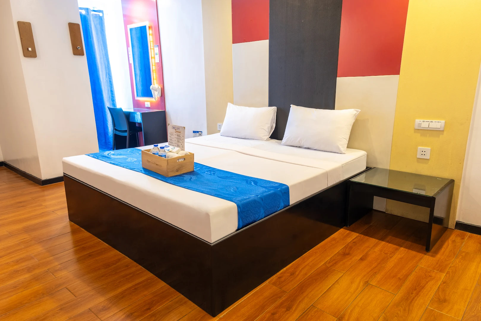 Bedroom 3, Vibrant Hotel, Quezon City