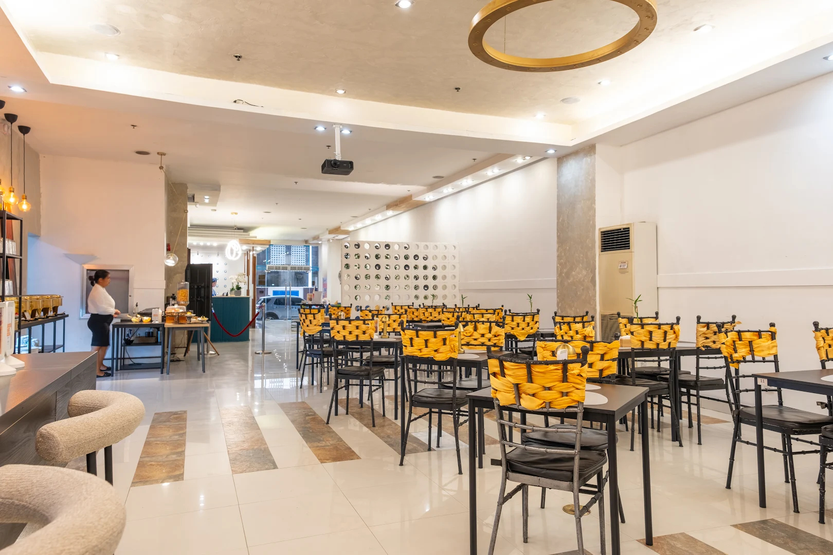 Food & Drinks 4, Vibrant Hotel, Quezon City