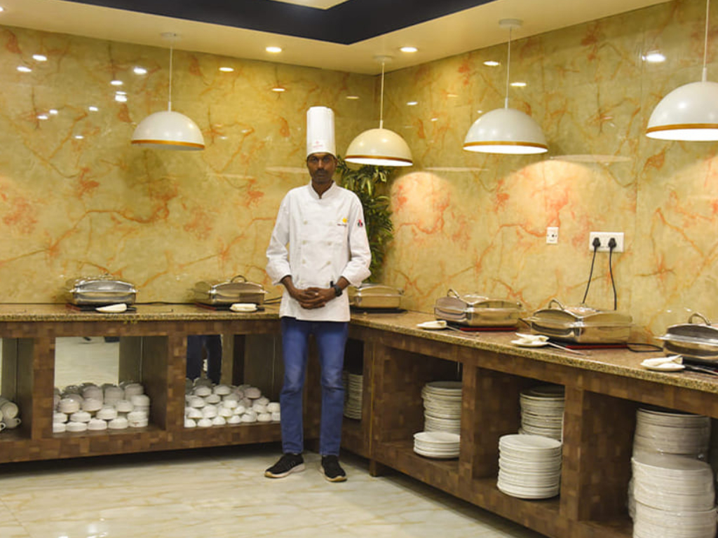 Food & Drinks 4, Hotel Aalcajars Inn, Patna
