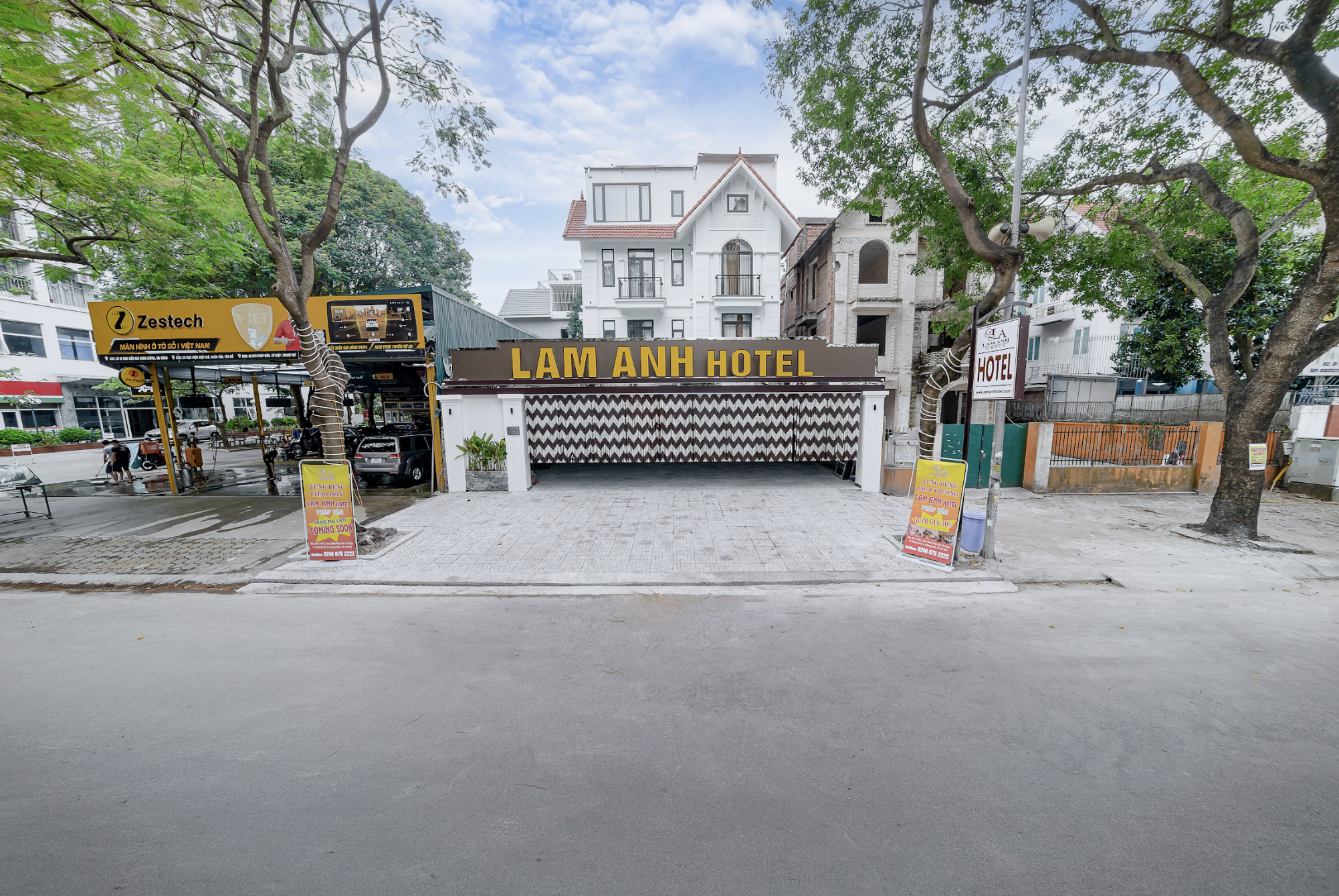 Entrance 3, Lam Anh Hotel 7 Phap Van Hoang Mai 41BT1, Hoàng Mai