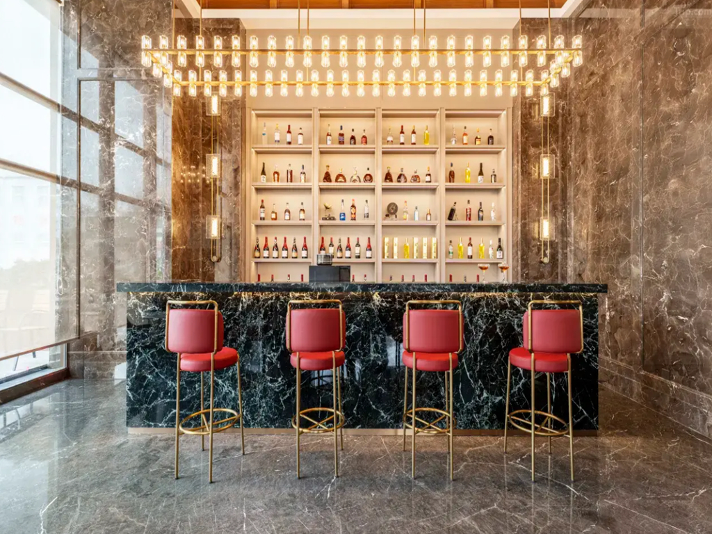 Bar, Howard Johnson By Wyndham Life Jiefangbei Chongqing, Chongqing