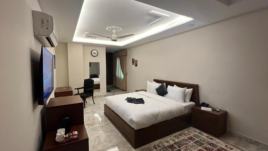 Bedroom 3, Burj Ul Zaki, Islamabad