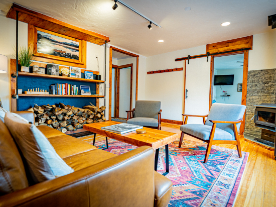 5, Left Coast Lodge - Pet Friendly, Deschutes