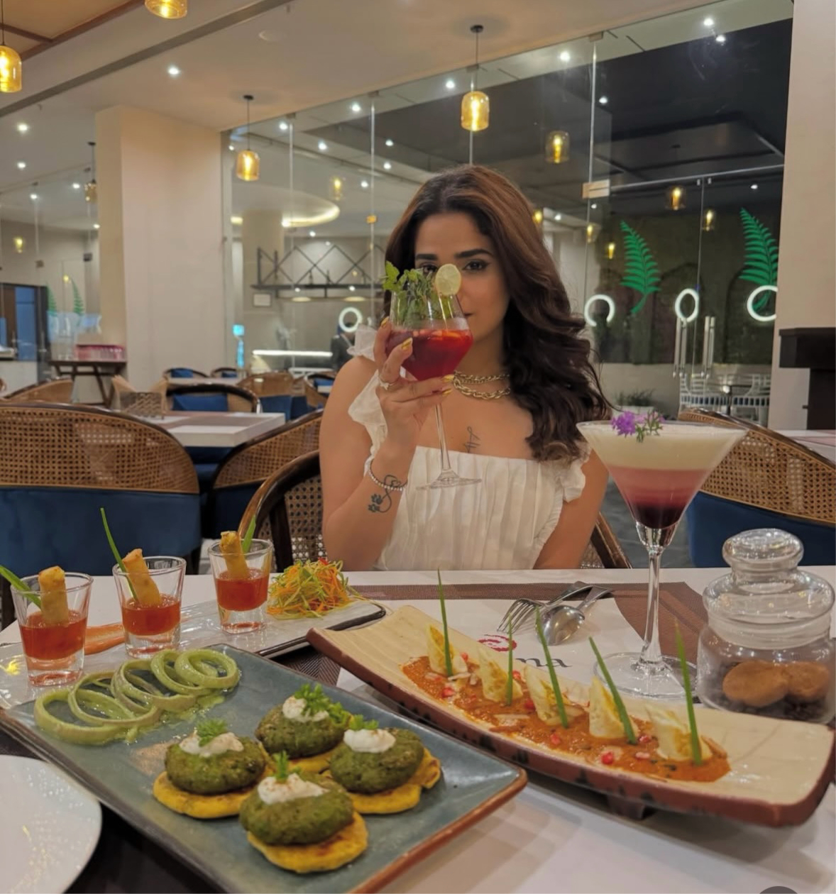 Food & Drinks 5, The Divine Hotel, Jaipur