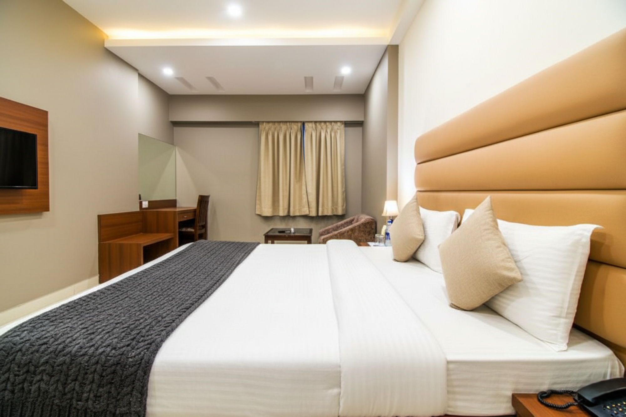2, The Avenue Hotel & Banquet Near Bhopal Junction, Bhopal
