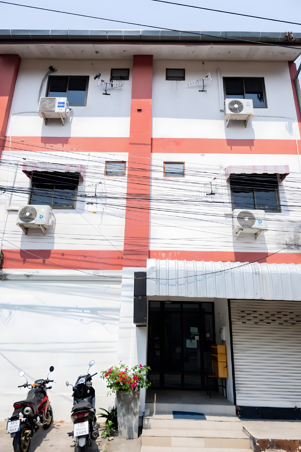 Exterior & Views 2, GO INN Night Bazaar Chiang Mai, Muang Chiang Mai