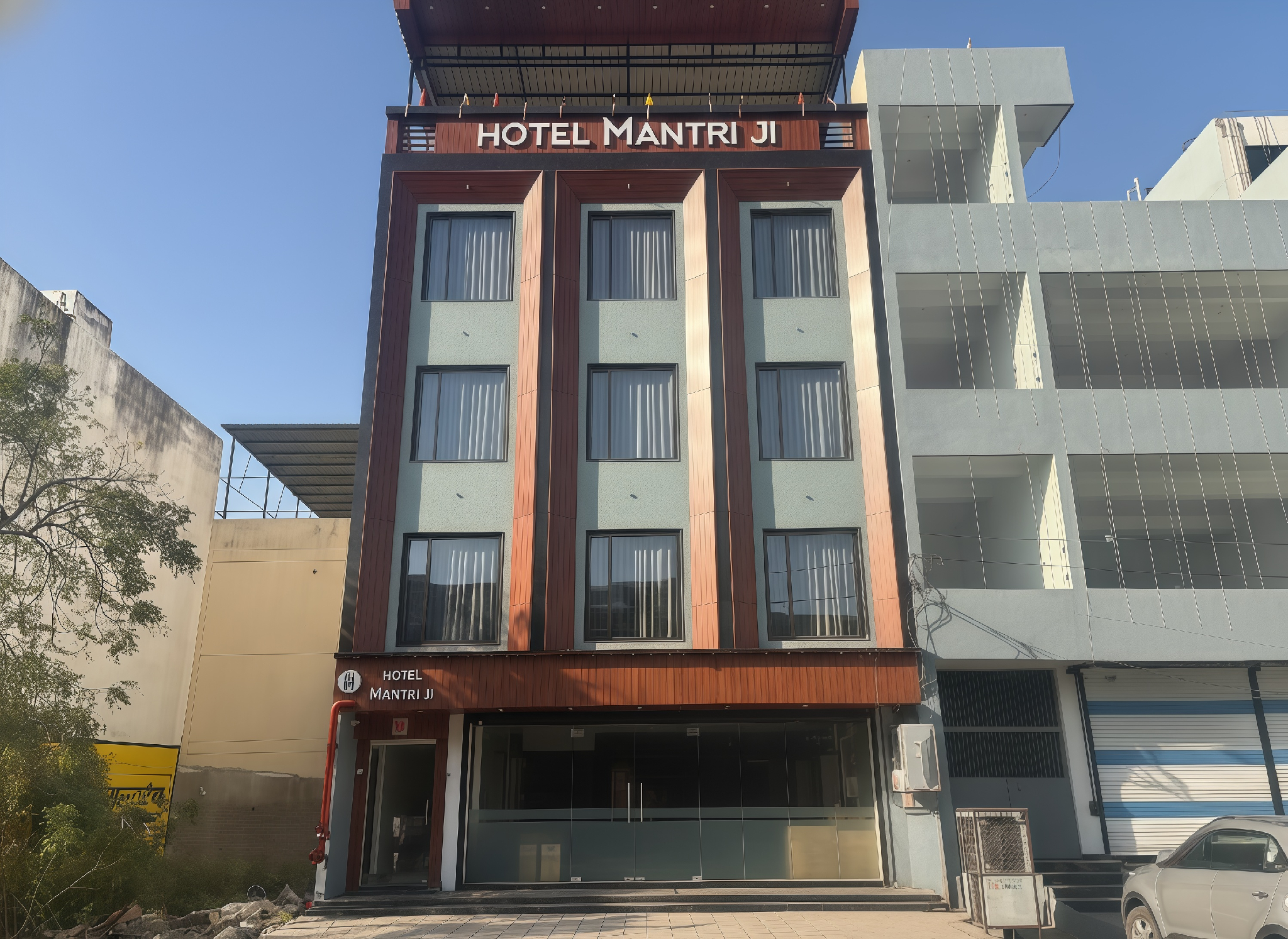 Exterior view 2, Hotel Mantri Ji, Ujjain