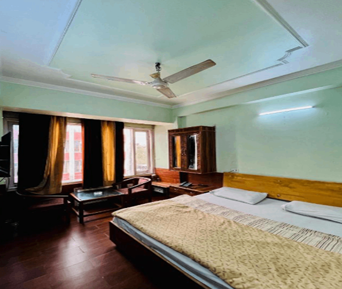 Others 4, Hotel Park Hills, Jammu