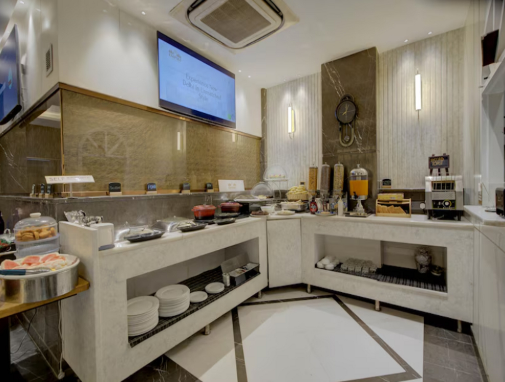 Food & Drinks, HOTEL APPLE INN @ NEW DELHI RAILWAY STATION, Delhi