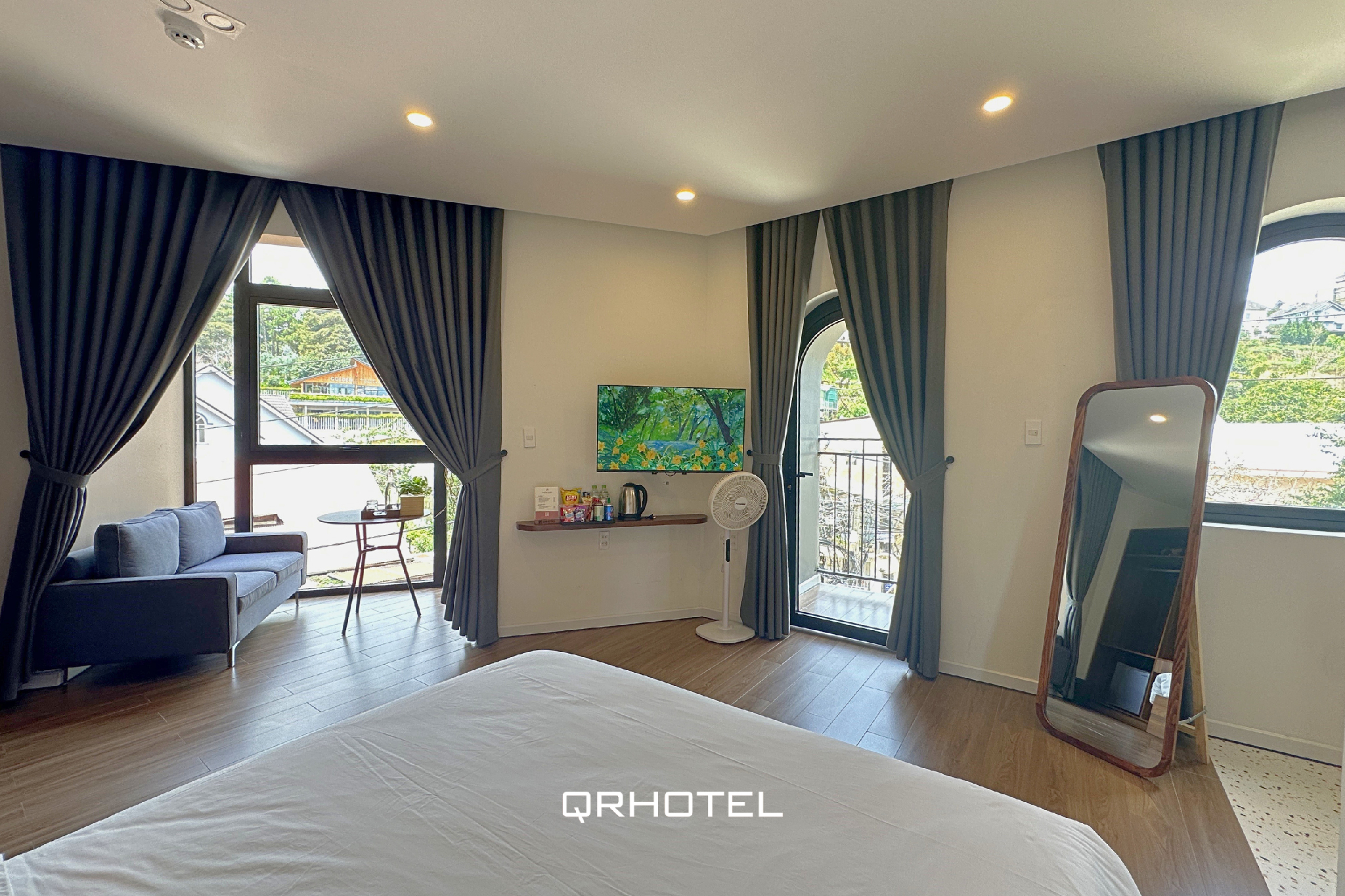 Bedroom 2, QR Hotel Dalat, Đà Lạt