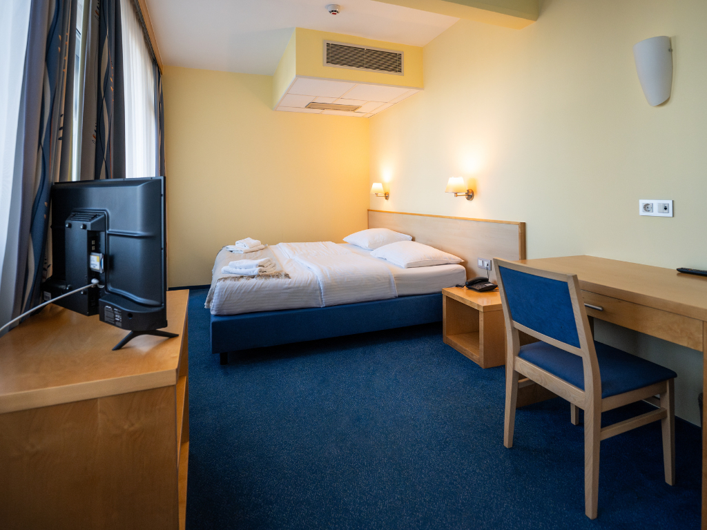 Bedroom 3, Hotel Jeruzalem, Ljutomer