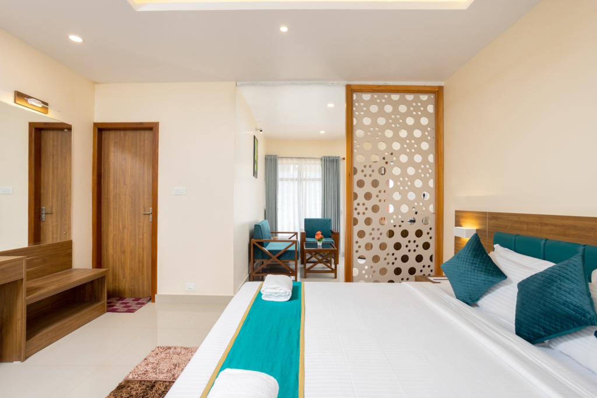Bedroom 4, Le Serene Munnar Luxury Resorts & Spa, Idukki