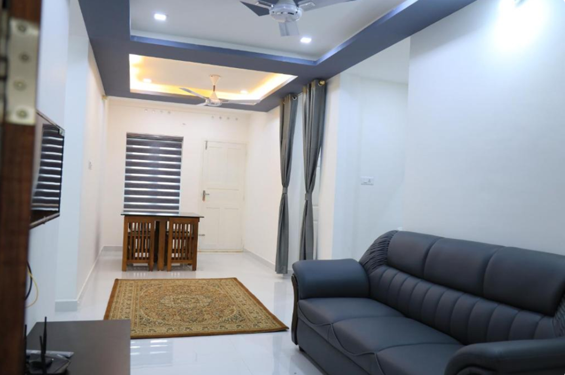 Bedroom 2, Yelza Hotel and Residence, Ernakulam