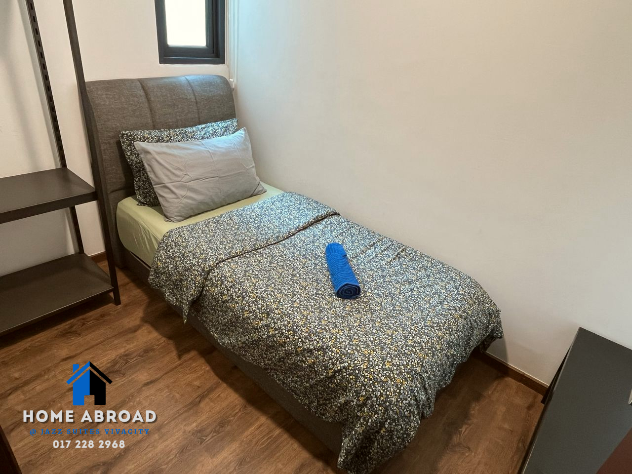 Bedroom 2, Home Abroad @ Jazz Suites 4, Vivacity 6pax, Kuching