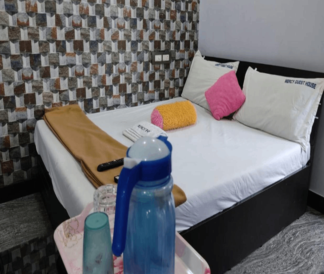 Bedroom 1, MERCY INN, Chennai