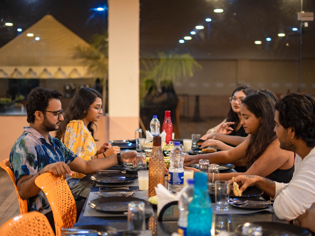 Food & Drinks 4, Unity Holiday Resort, Narmada