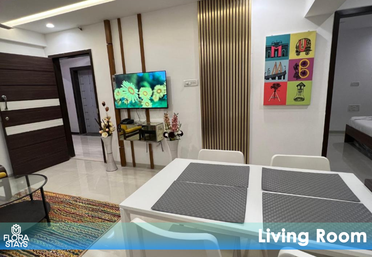 Others 5, 2BR Mumbai theme service apartment for staycation by FLORA STAYS, Mumbai Suburban