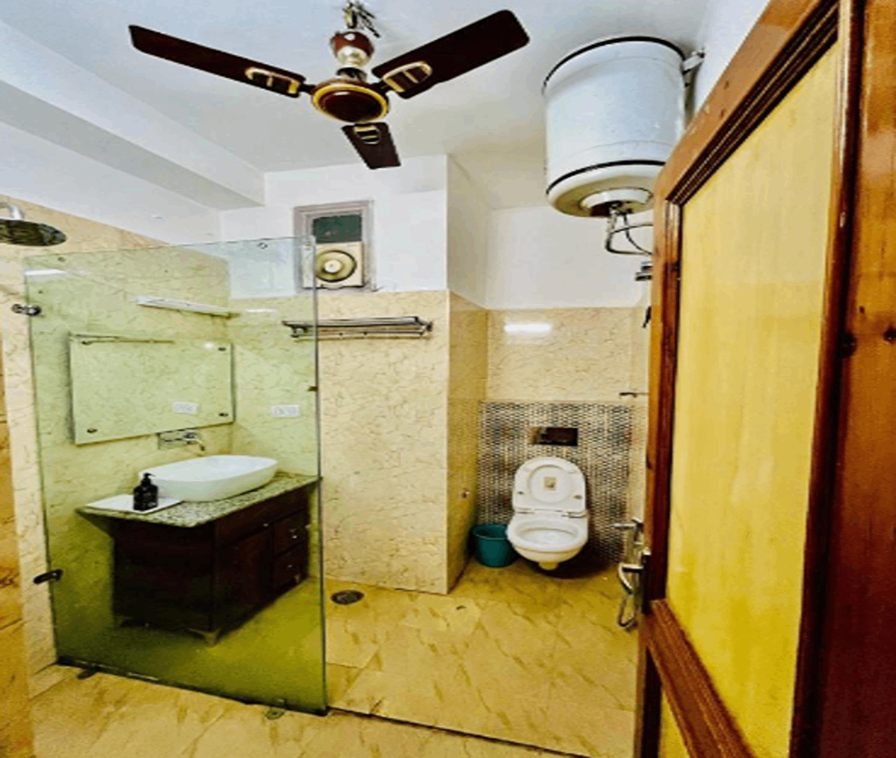 Bathroom, Hotel Park Hills, Jammu
