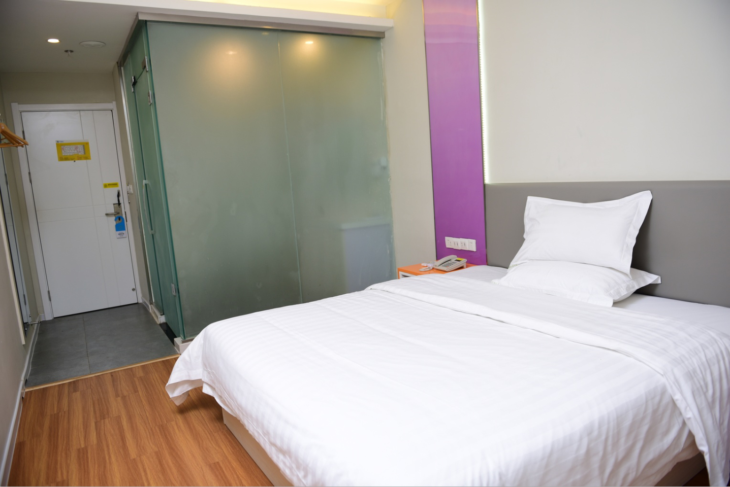 Bedroom 2, 7 Days Inn Xuzhou New Town Government Aoti, Xuzhou