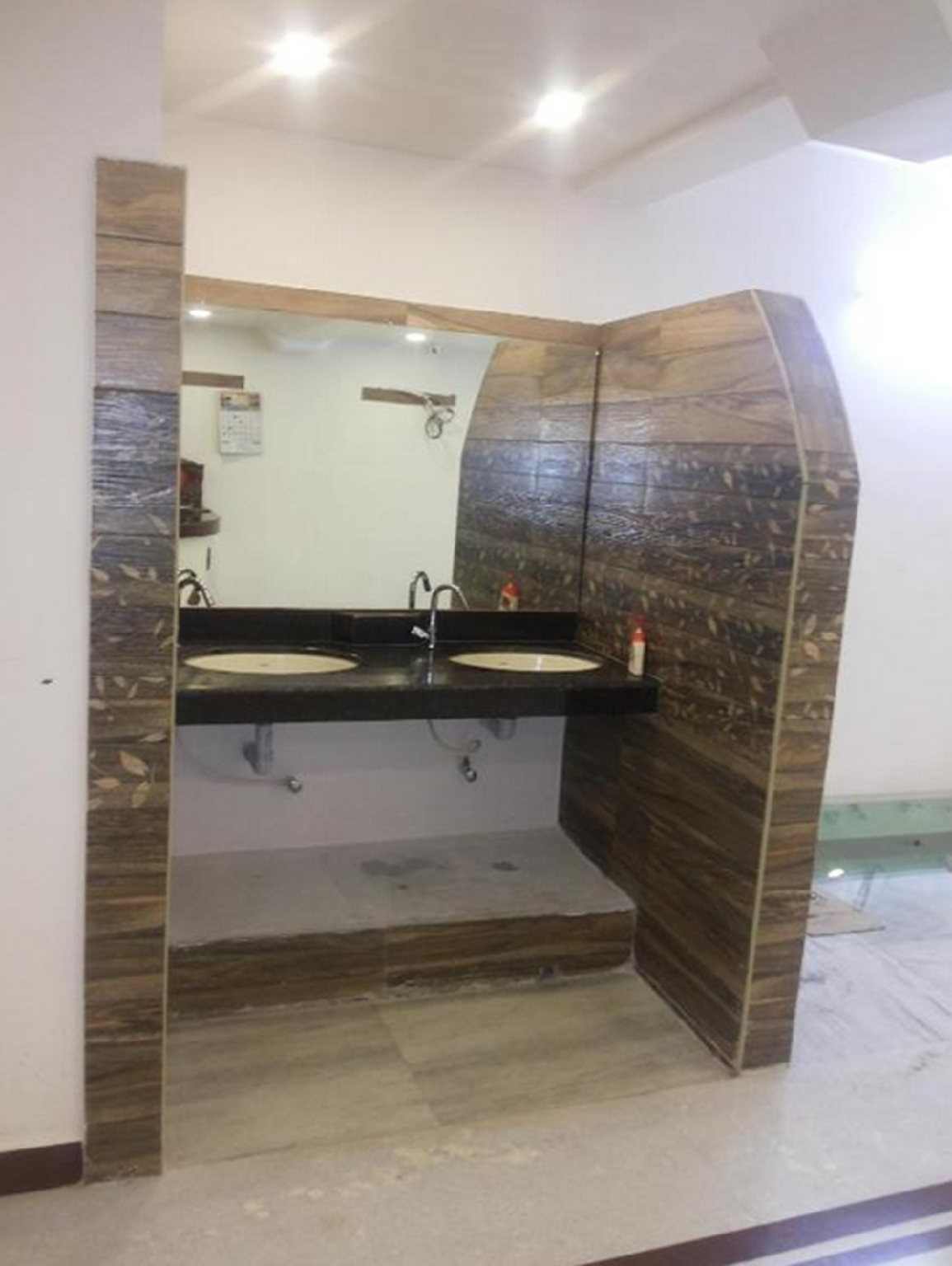 Bathroom 4, Hotel Nambi, Madurai