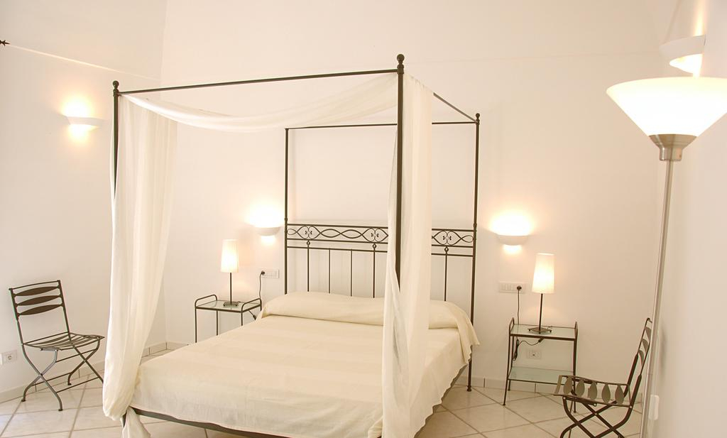2, Amalfi Resort, Salerno
