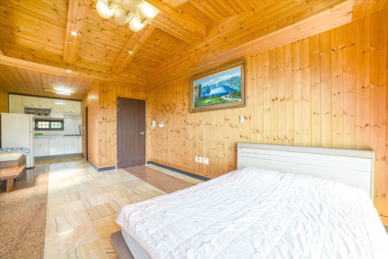 Bedroom 3, Tongyeong Travel Guest Pension, Tongyeong